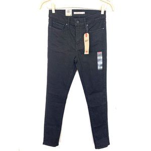 NWT Levi's Slimming Skinny Black Jean - 6